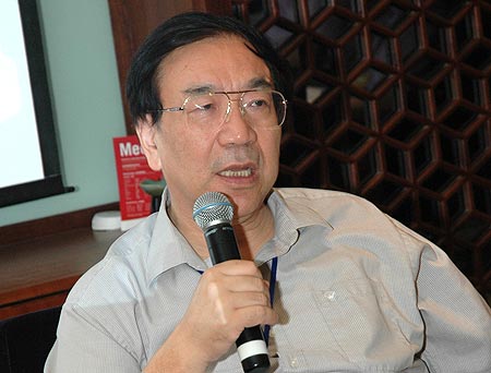 【第三期】開(kāi)局首季問(wèn)大勢(shì) 《當(dāng)前宏觀經(jīng)濟(jì)形勢(shì)與對(duì)策》解讀——徐滇慶教授